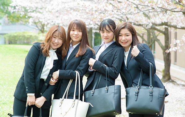 CÁC KỲ NHẬP HỌC KHI DU HỌC TẠI NHẬT BẢN